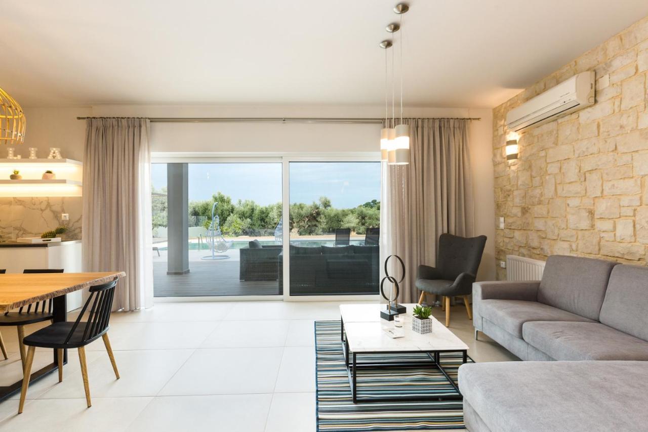 Villa Aelia I Modern & Ideal For Large Groups Galatás Exteriér fotografie